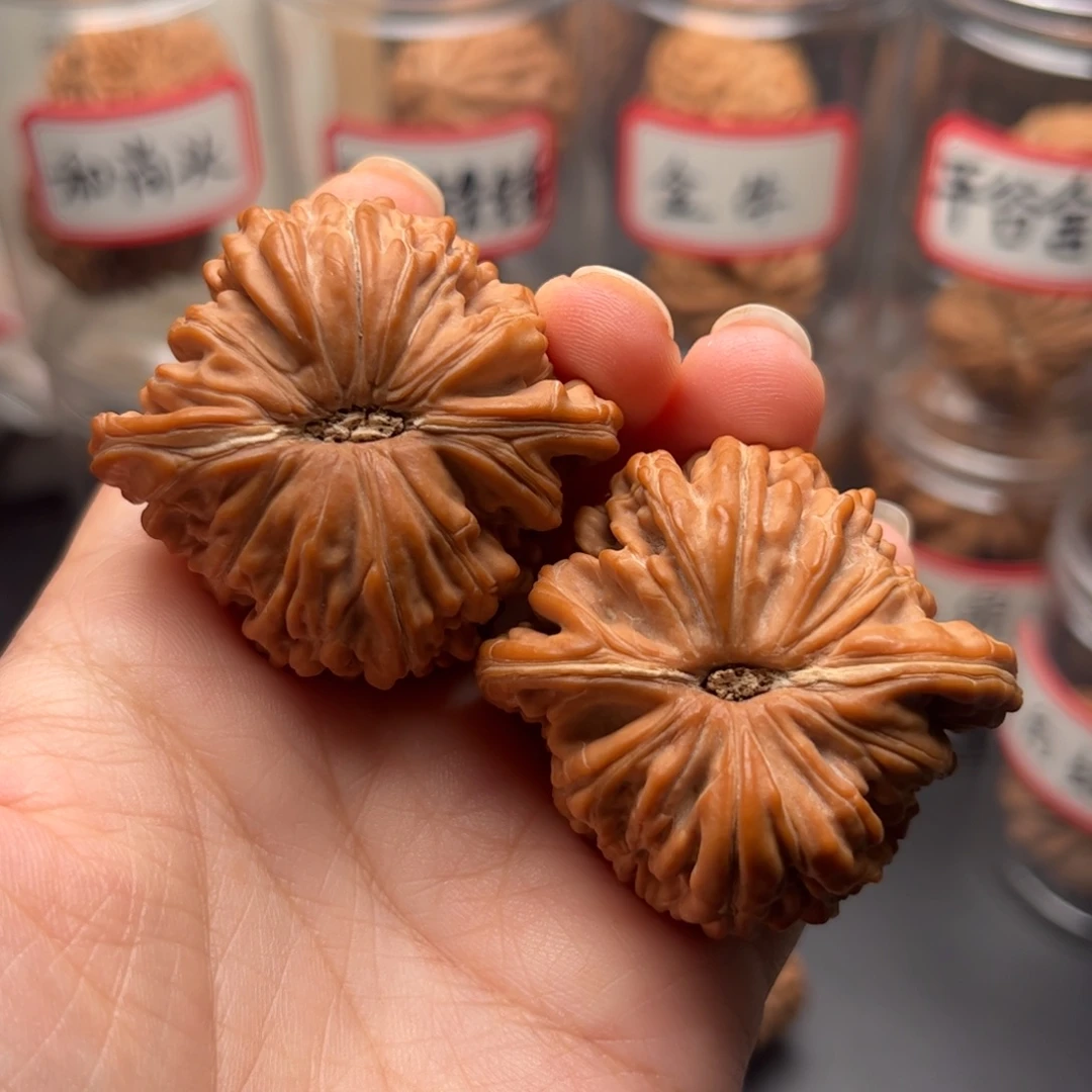 奉***献把件文玩核桃44全品平谷楼