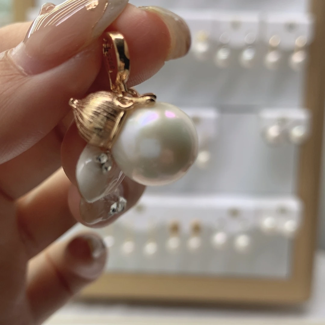 淡水珍珠吊坠(不含链)银S925镶嵌