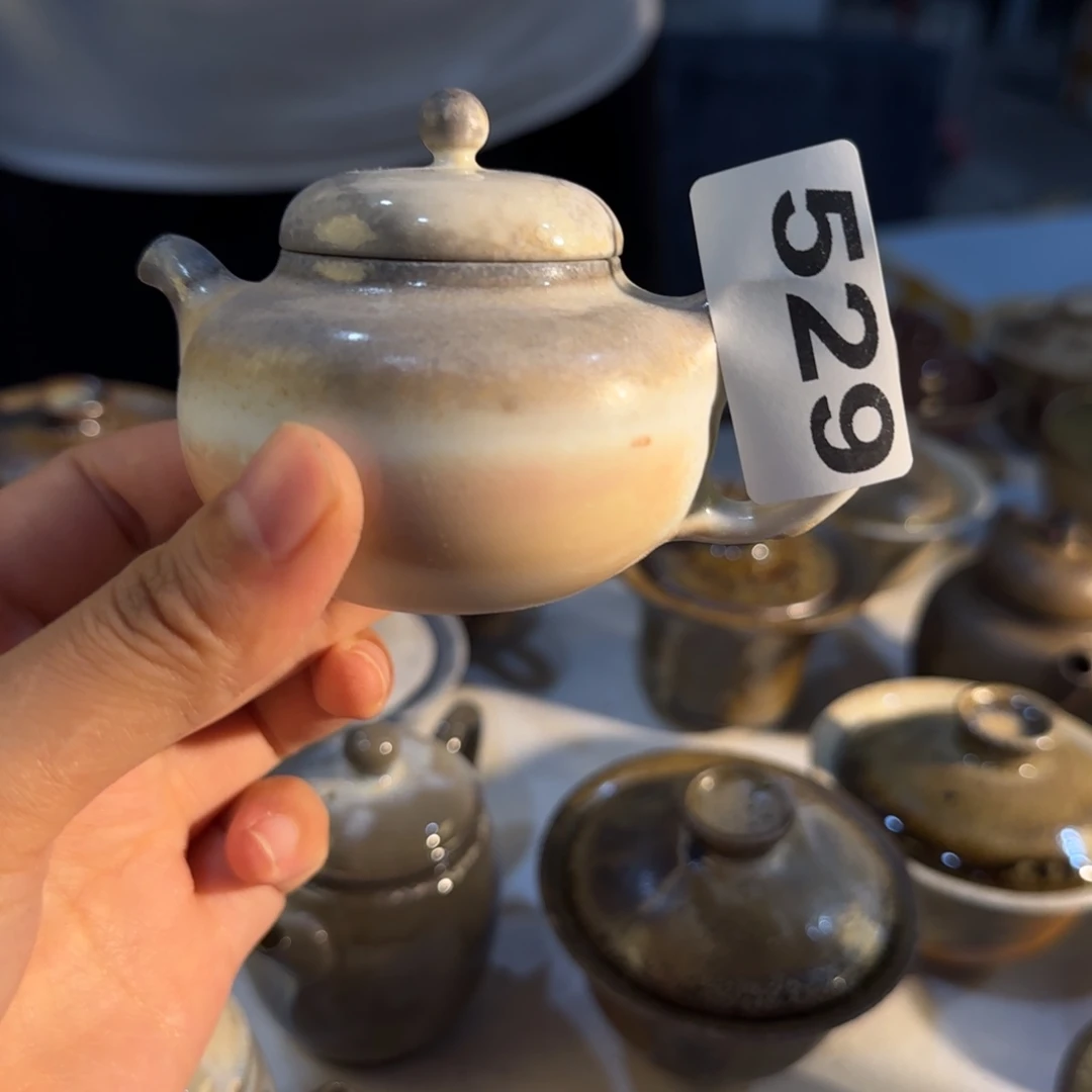 景德镇手作器皿了