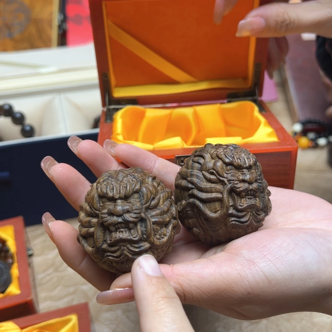 大叶紫檀（黑酸枝木类）