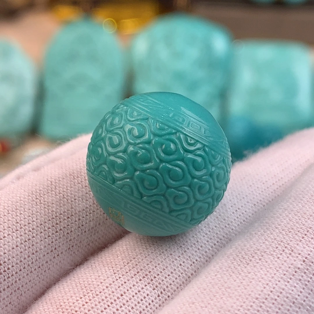 绿松石未镶嵌云纹圆珠卡17.8