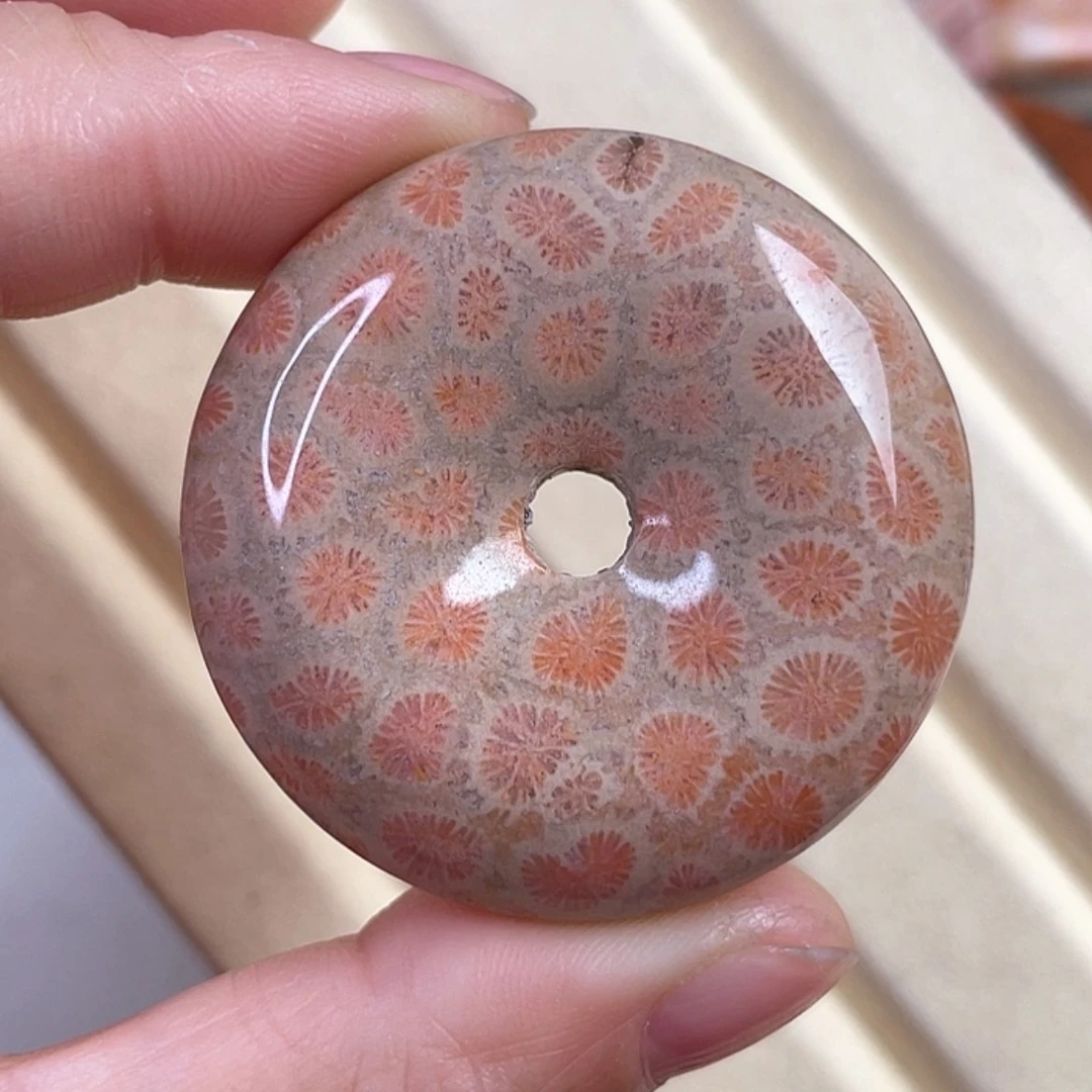 【闪购商品】硅化玉吊坠(赠链)未镶嵌