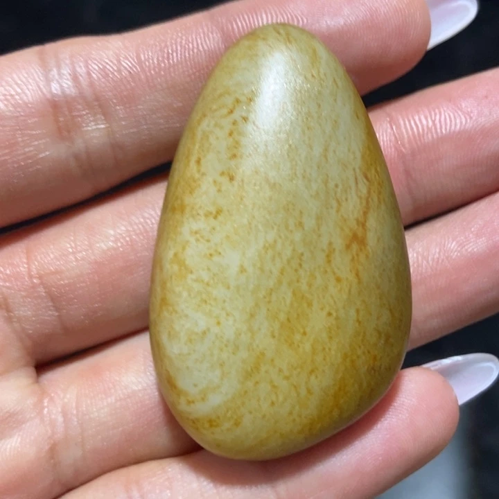 和田玉（糖玉）未镶嵌挂件