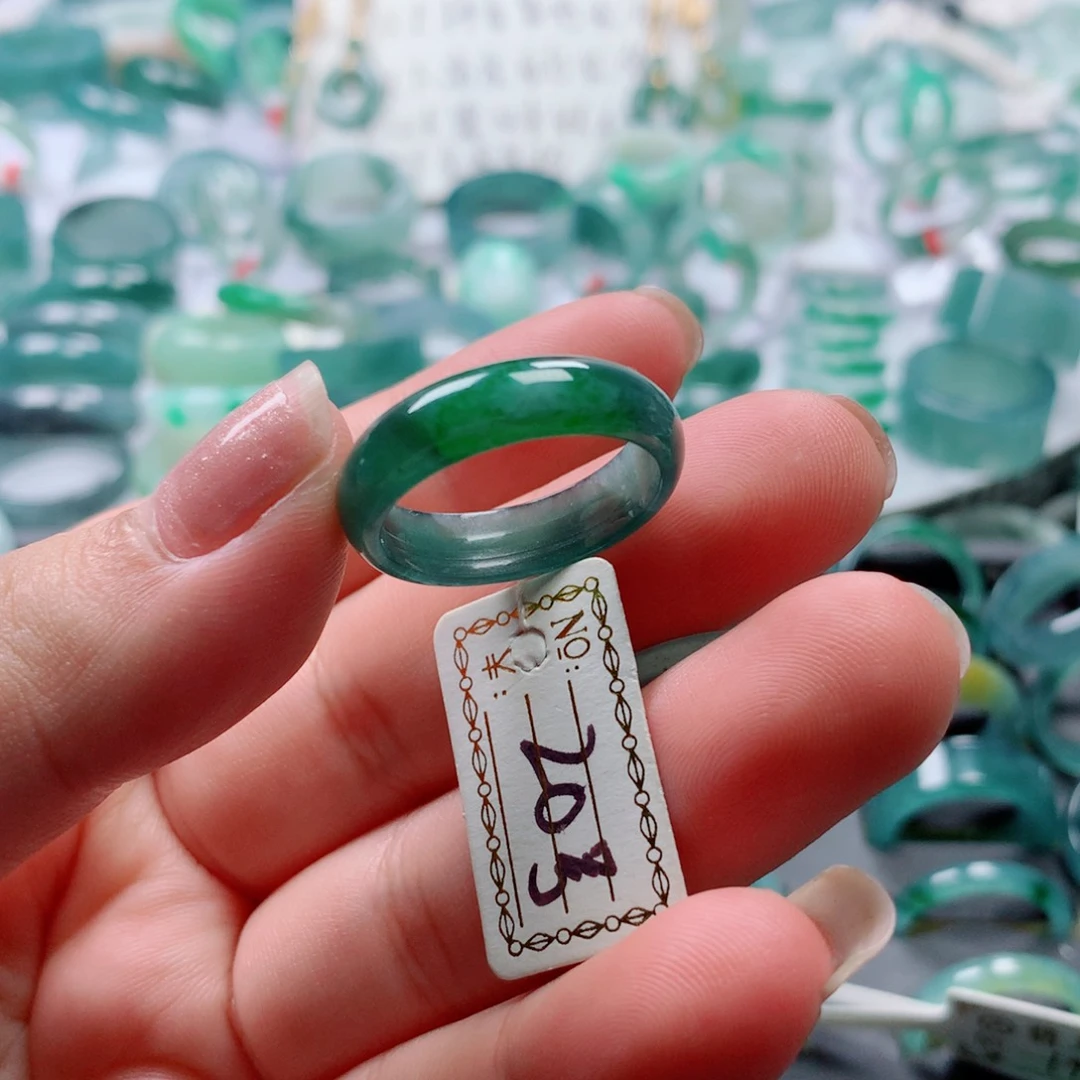 翡翠戒指未镶嵌戒指