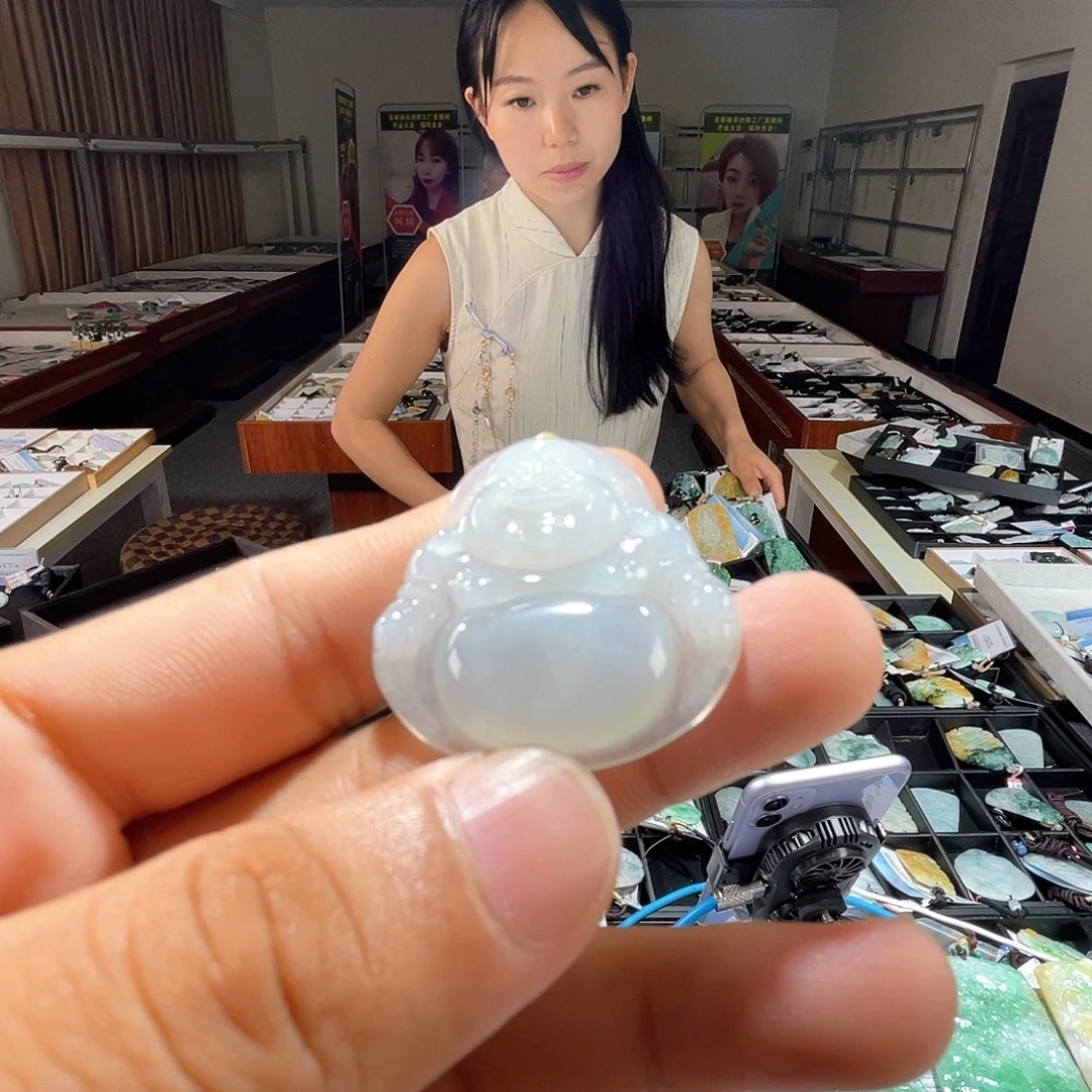 翡翠未镶嵌颈饰一