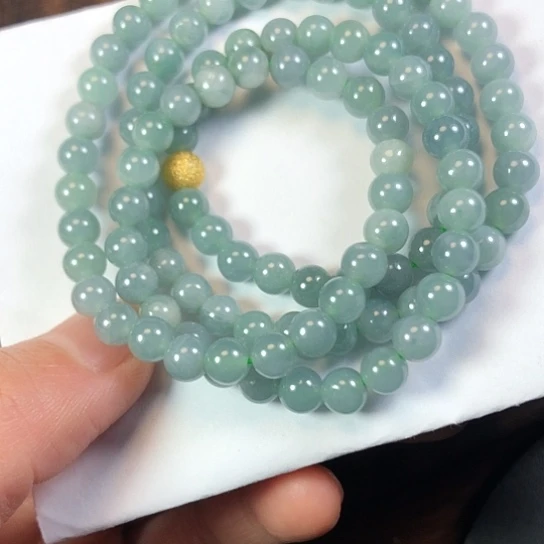 翡翠未镶嵌颈饰缅甸A货，每天下午1点半开播