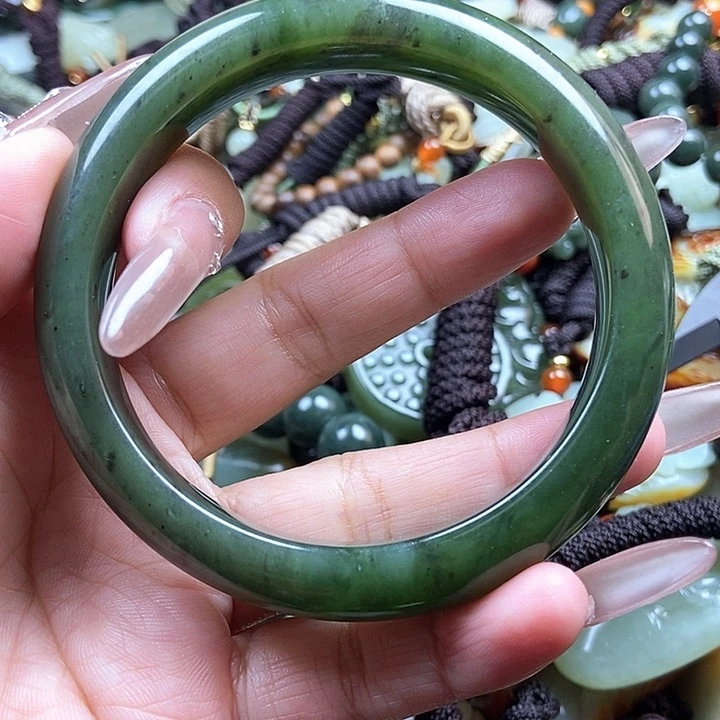 和田玉颈饰未镶嵌61