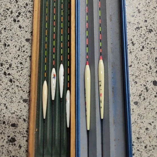 *****蔚蓝追鱼四只浮漂➕刚舟浮漂两支