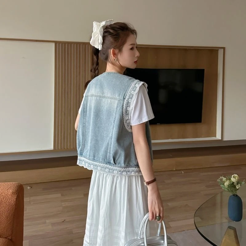 2025春季新款港风复古蕾丝拼接牛仔马甲外套女设计感无袖马夹上衣