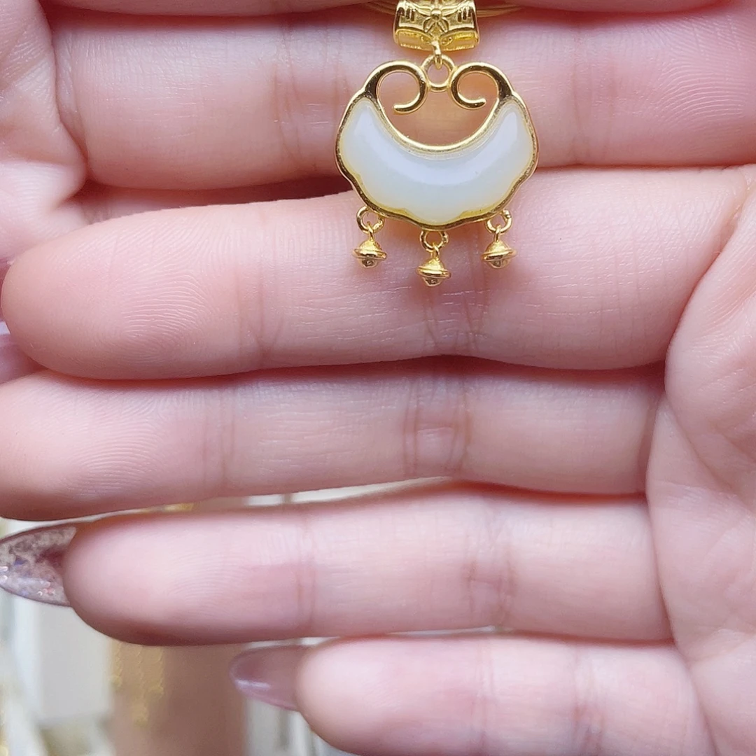 和田玉银S925镀金镶嵌颈饰