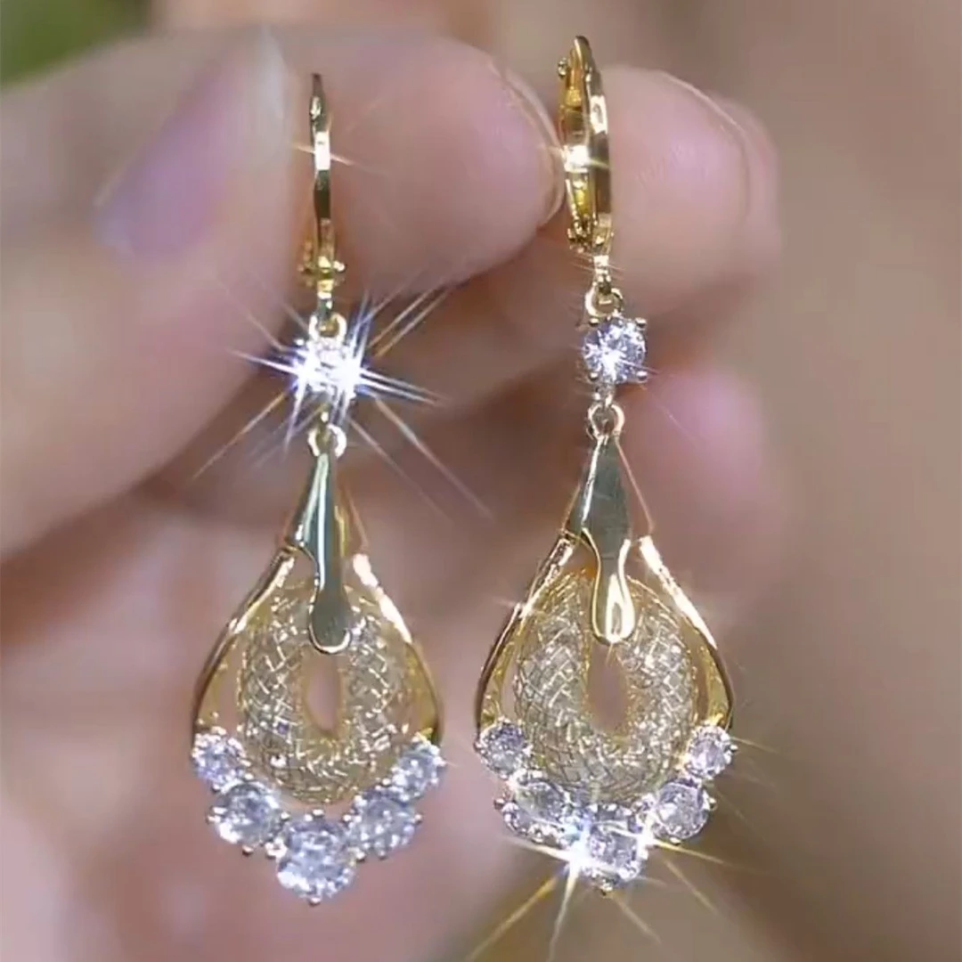 铜合金耳饰 气质超闪水滴耳环时尚百搭高级感耳钉女2025新款耳饰