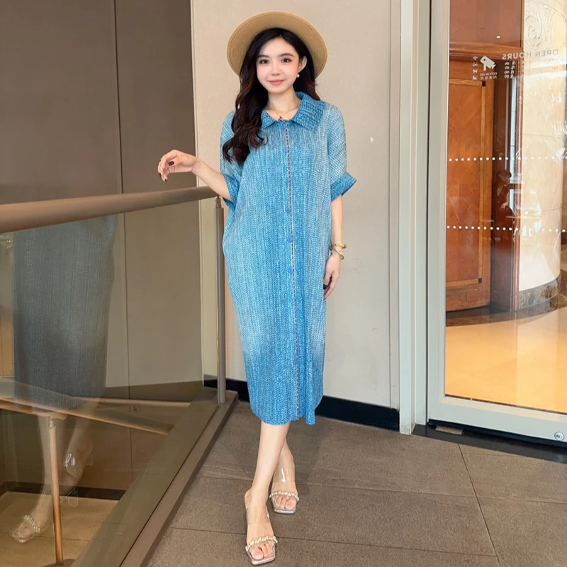 【褶二喜】三宅风舒适休闲褶皱牛仔连衣裙宽松显瘦气质蓝色轻奢时尚