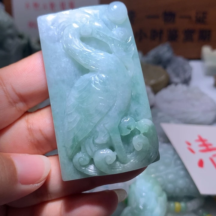 翡翠未镶嵌颈饰保真天然A货翡翠