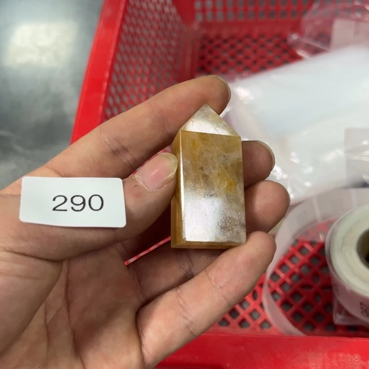 未镶嵌水晶大型摆件（非配饰）