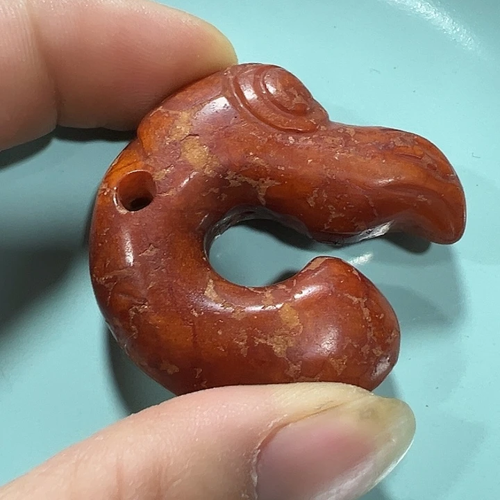 透闪石质玉未镶嵌挂件