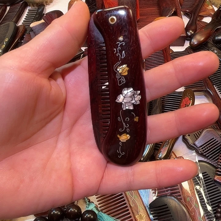 红酸枝木类紫檀木筱梳子