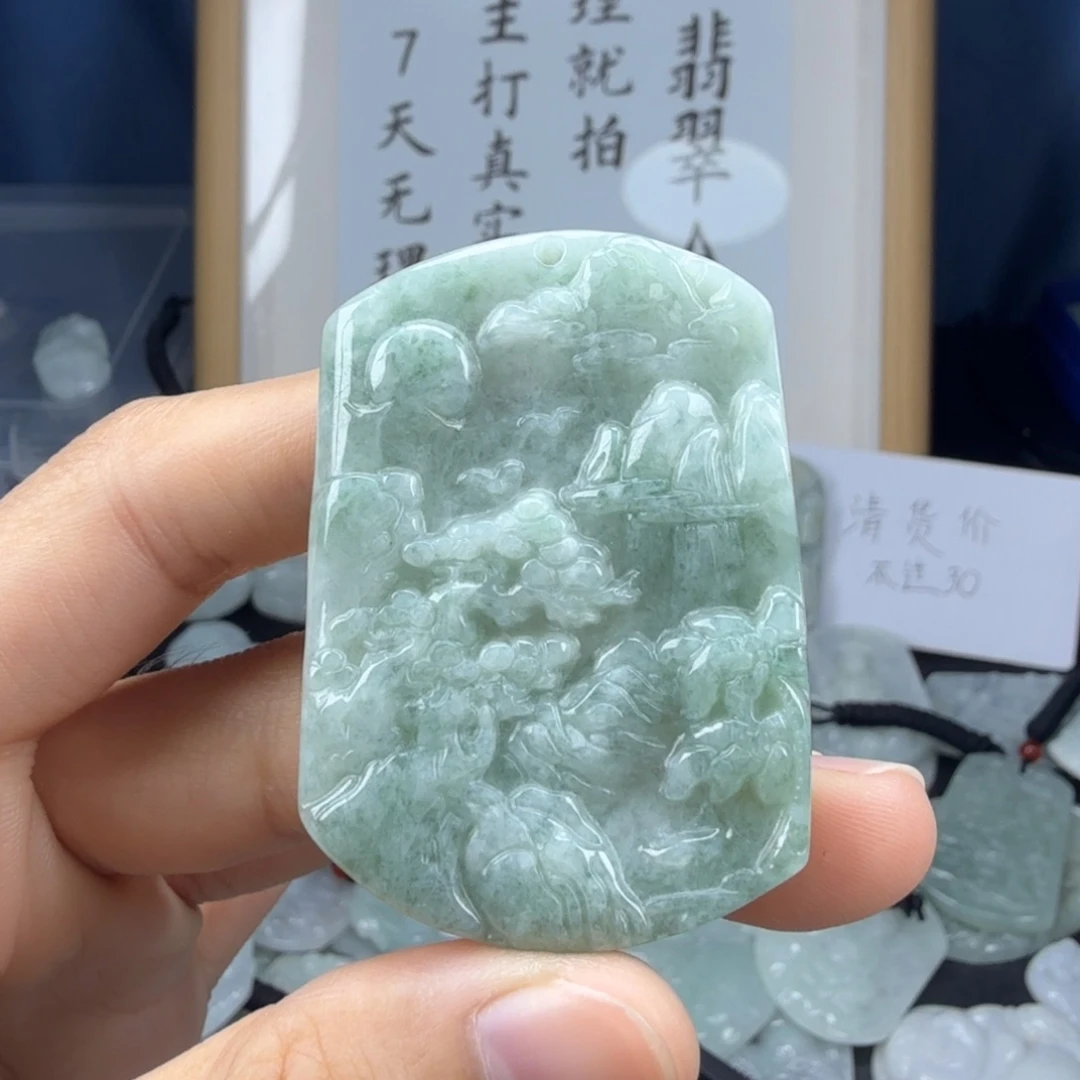 翡翠未镶嵌颈饰翡翠
