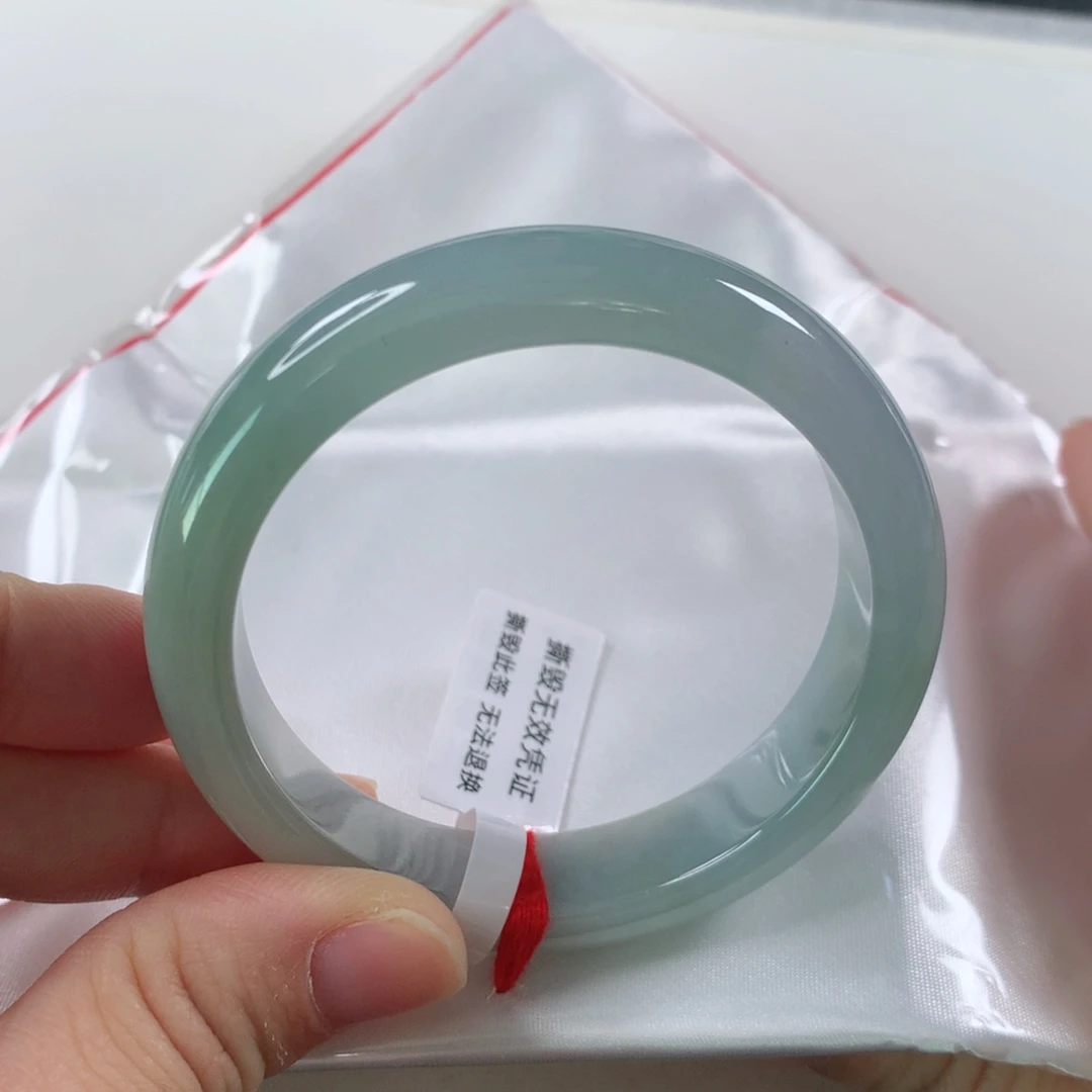 未镶嵌手镯翡翠205