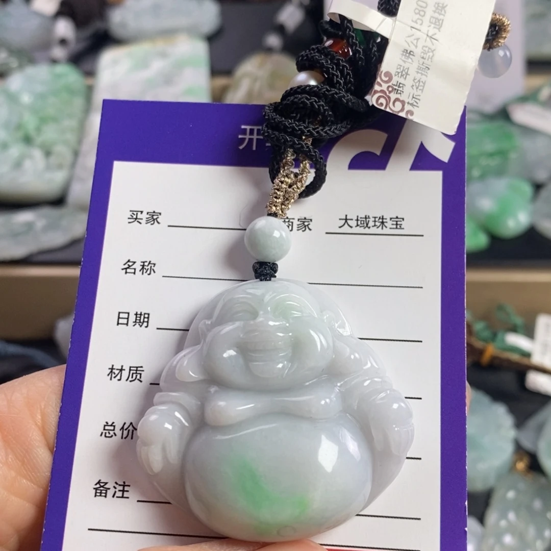 翡翠颈饰未镶嵌珂***奶佛公