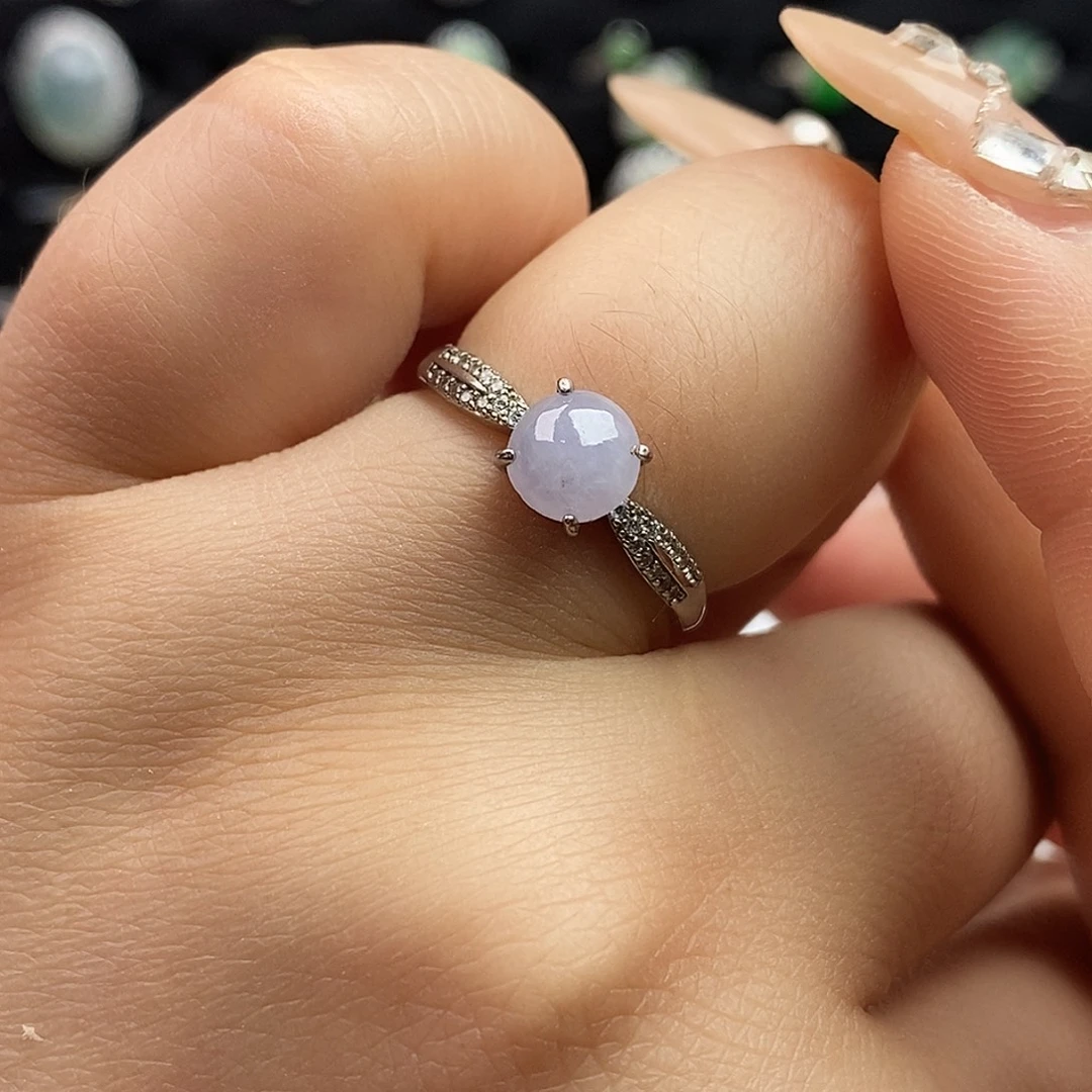 翡翠未镶嵌戒指喜欢