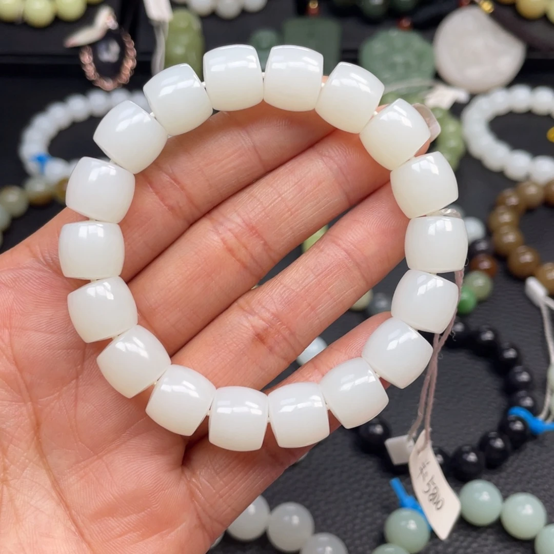 和田玉未镶嵌手链