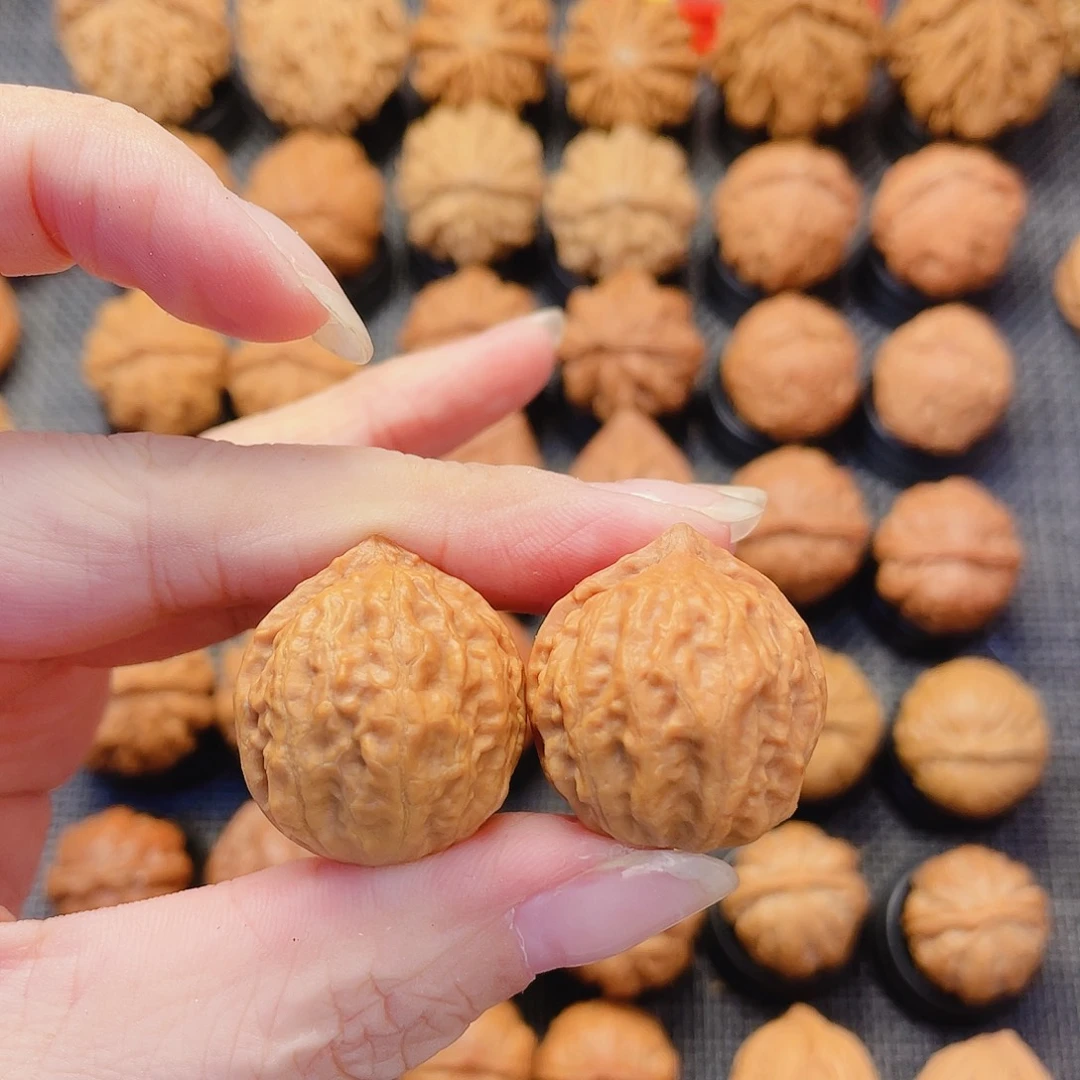 文玩核桃把件小米球