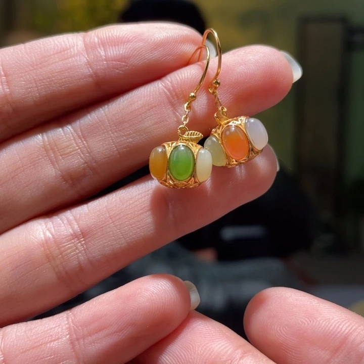 和田玉未镶嵌颈饰多样性发货，发其一