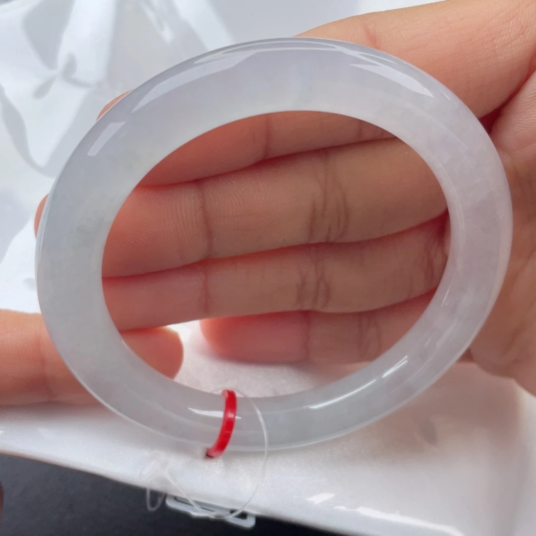 翡翠手镯（圆镯）未镶嵌