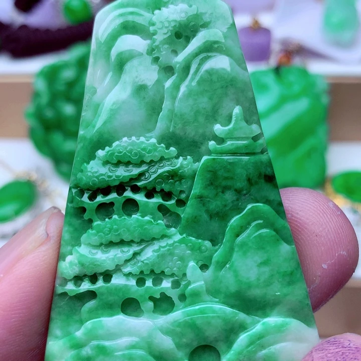 翡翠未镶嵌吊坠(不含链)