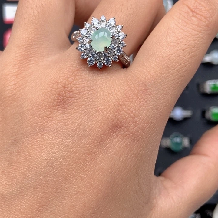 翡翠未镶嵌戒指戒指