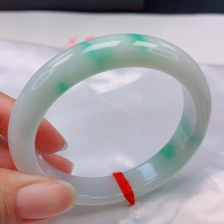 法***漂未镶嵌手镯翡翠53圈