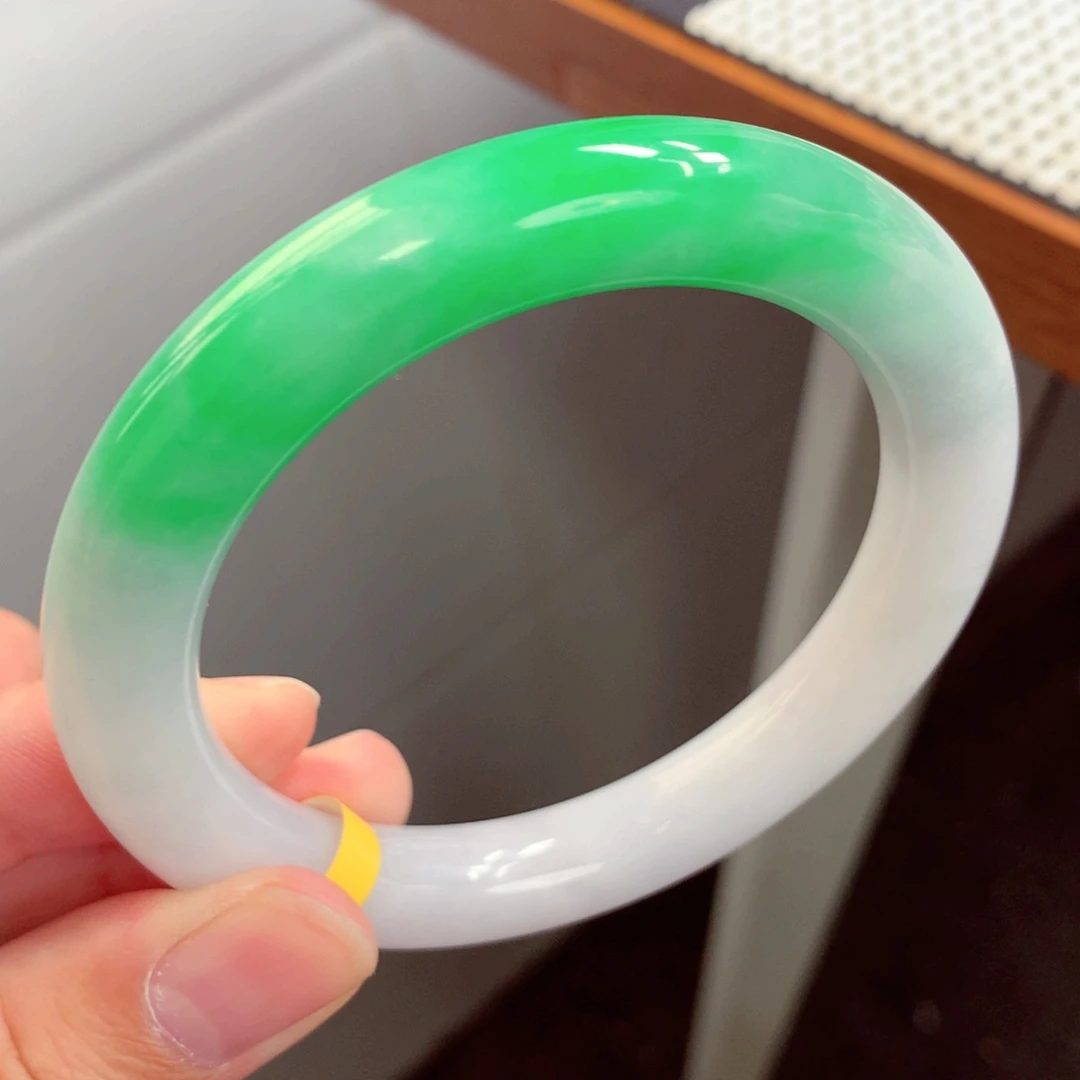 未镶嵌手镯翡翠缅甸翡翠