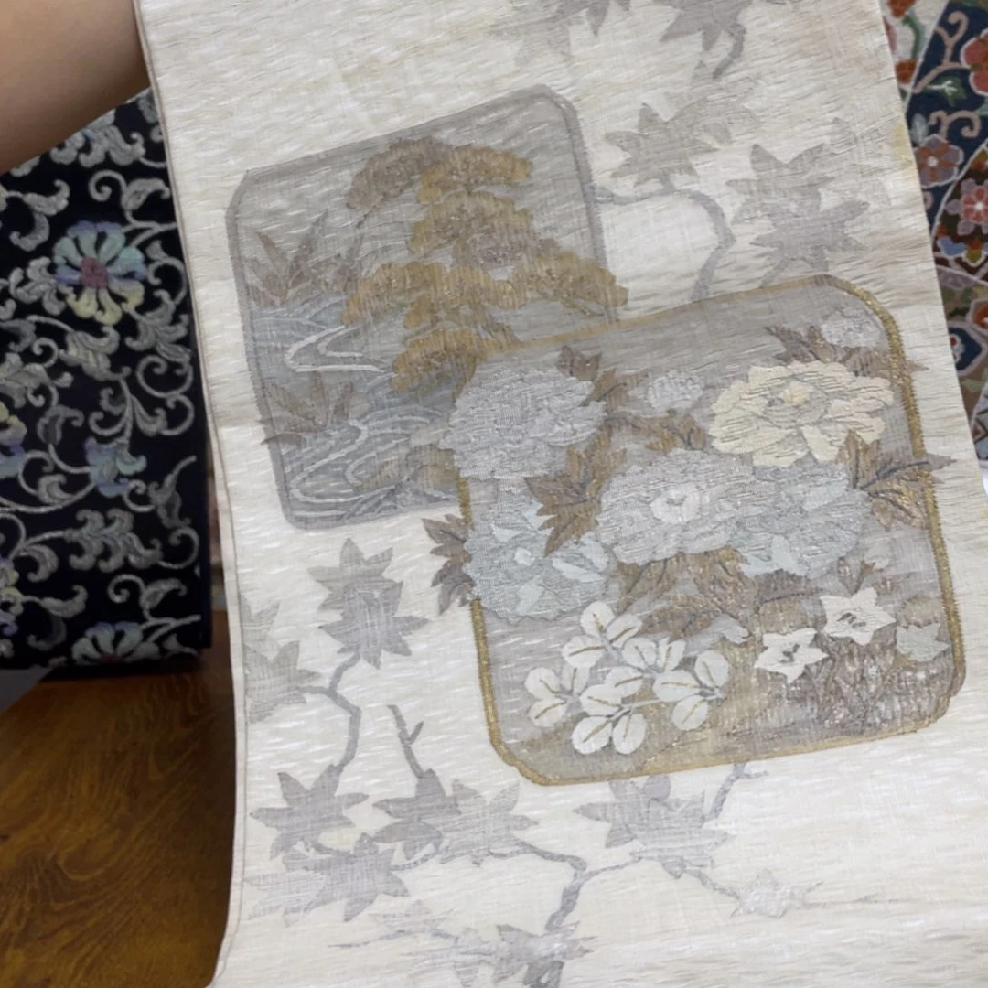 织绣稀底缂丝缂丝