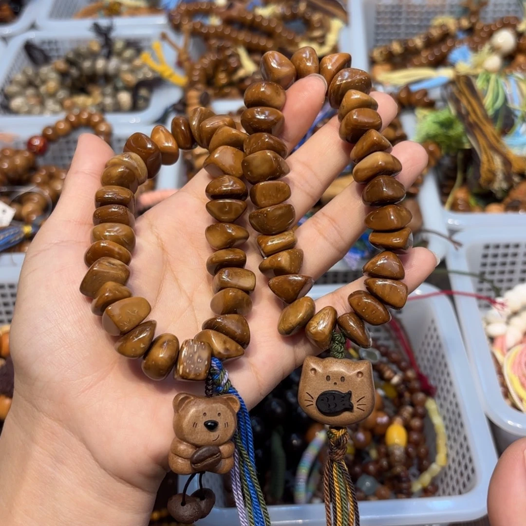 白玉菩提吊坠超大库克随形15.16手持