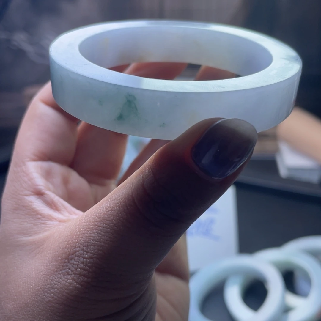 定制翡翠手镯未镶嵌