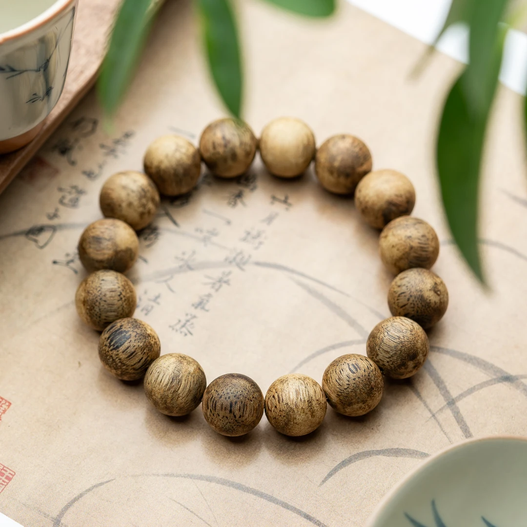 沉香海南白奇沉香13mm*16颗圆珠单圈手串素串