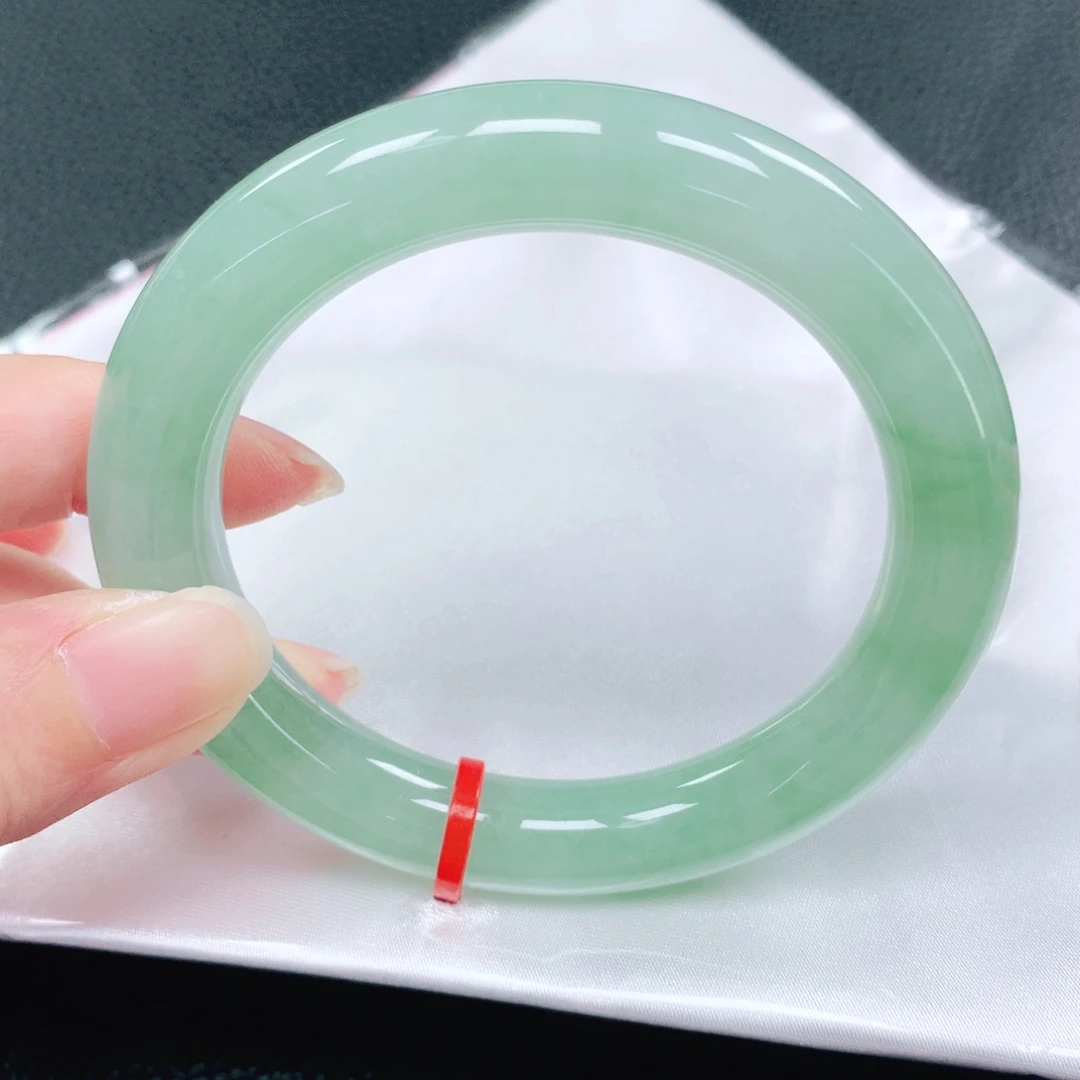 未镶嵌手镯翡翠55圈