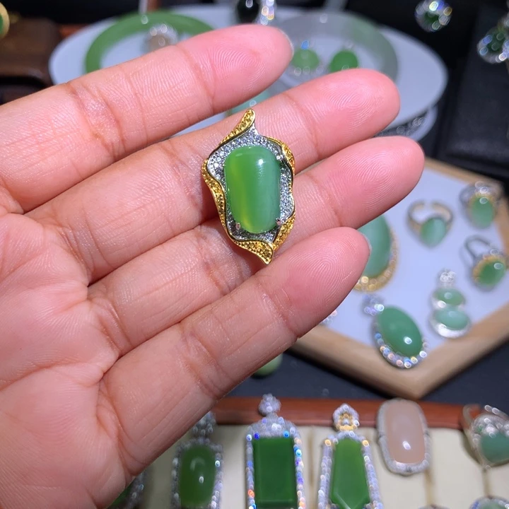 和田玉（碧玉）银S925镶嵌颈饰