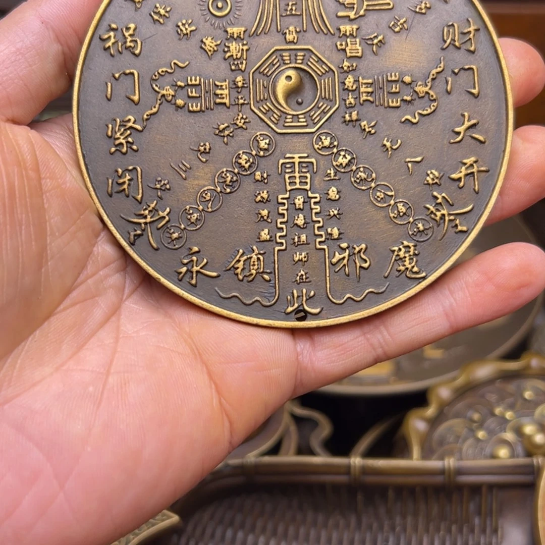 精美铜器点击下单