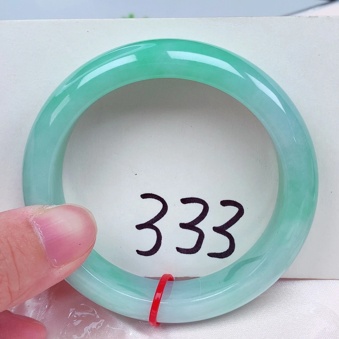 翡翠未镶嵌手镯翡翠