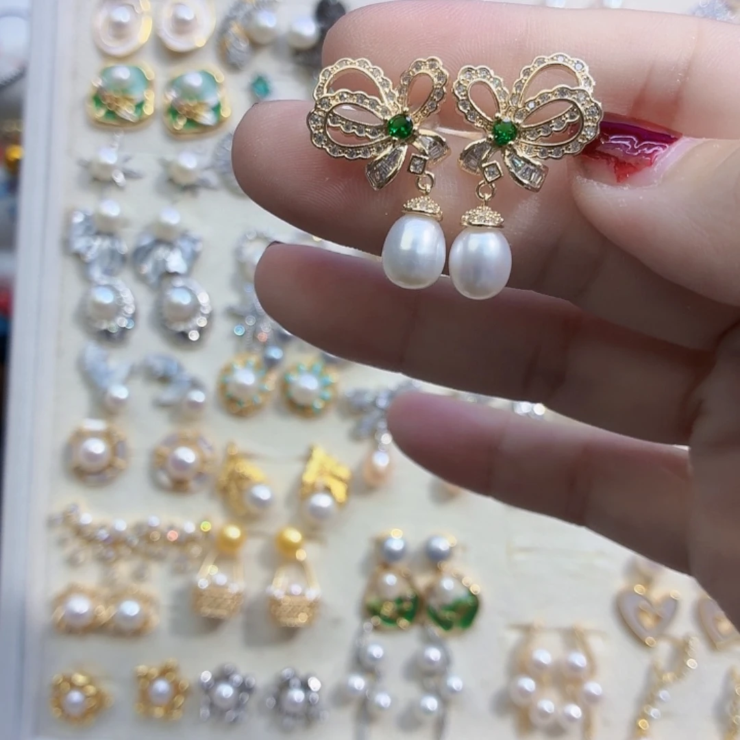 合金耳饰淡水珍珠