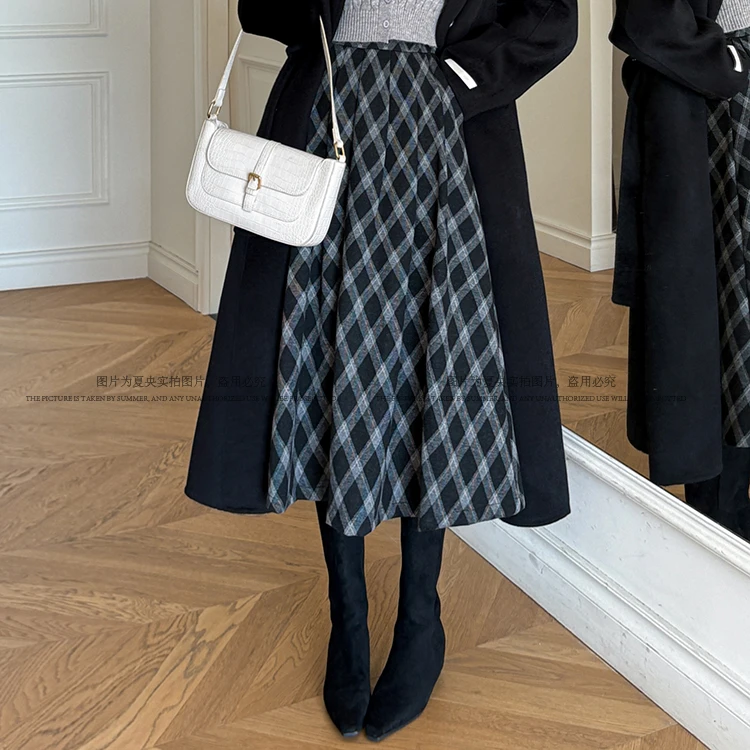 2025秋冬新款复古格子高腰气质松紧腰大摆半身裙#7737