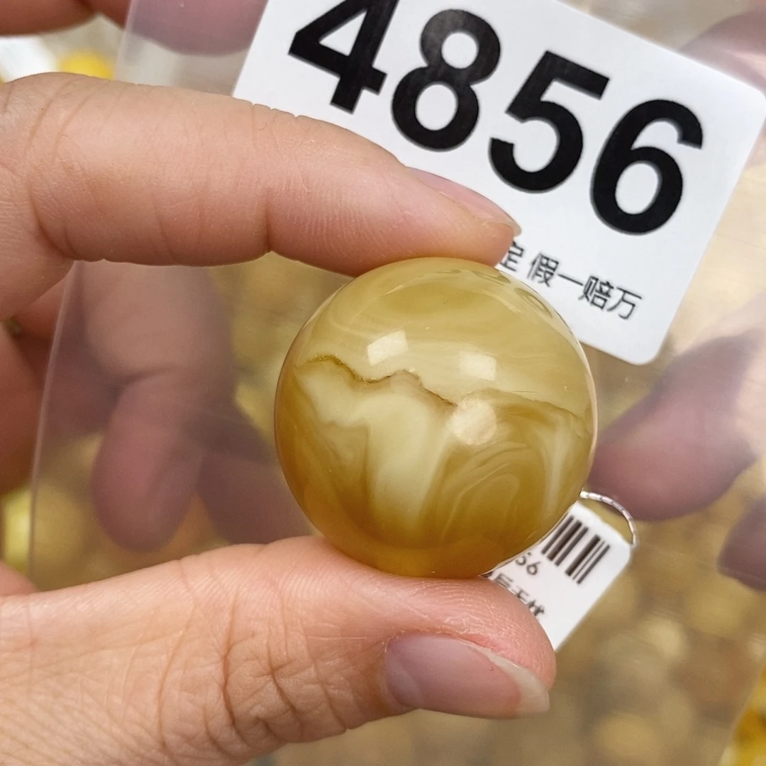 蜜蜡未镶嵌珠宝奇石29