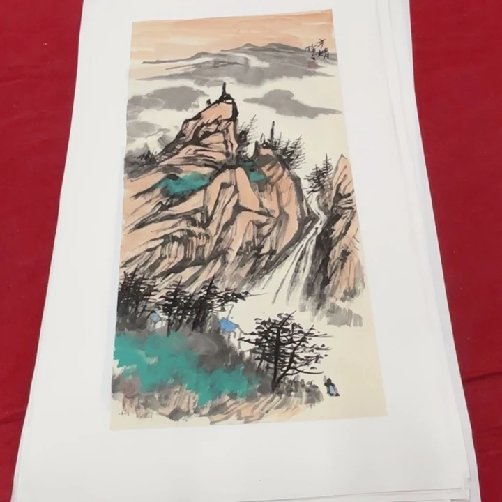 国画花鸟等图案为一体而