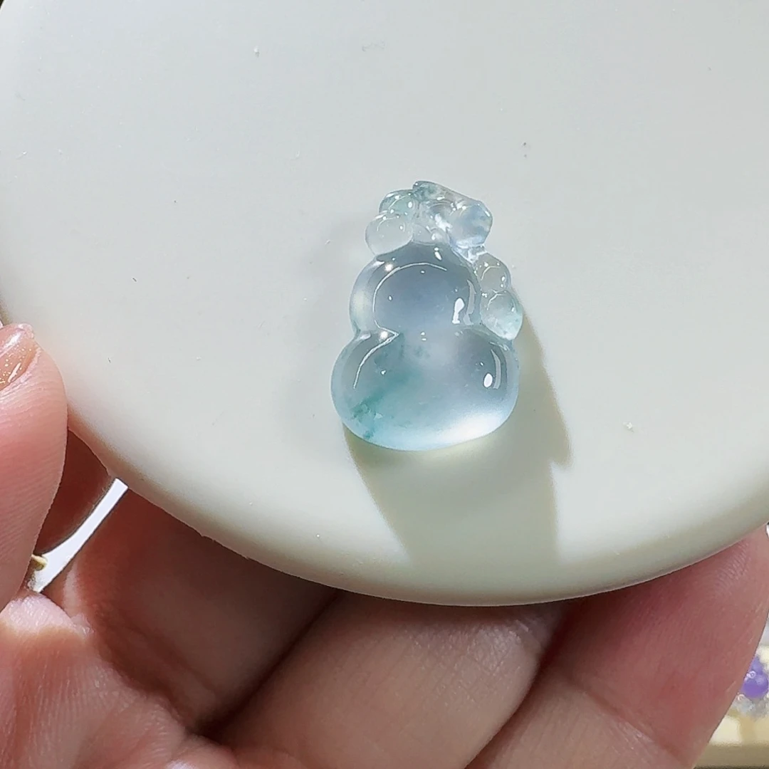 翡翠颈饰未镶嵌裸石