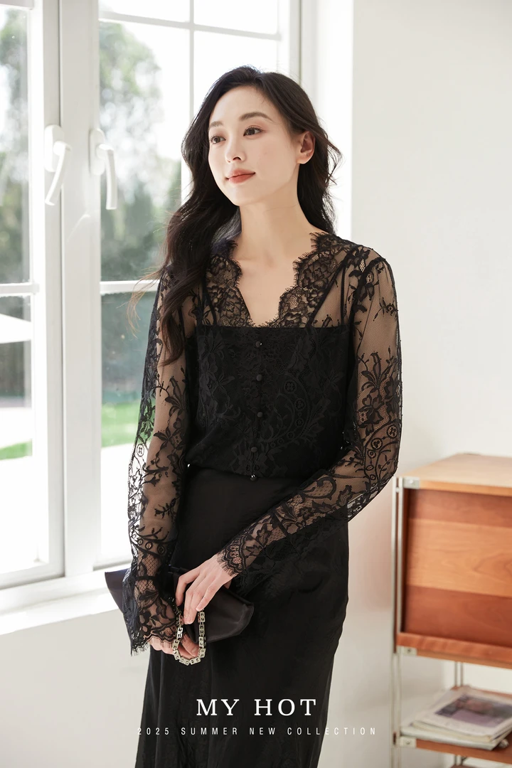 H314315069常规款气质衬衫镂空长袖打底衫宽松型时尚蕾丝中长款