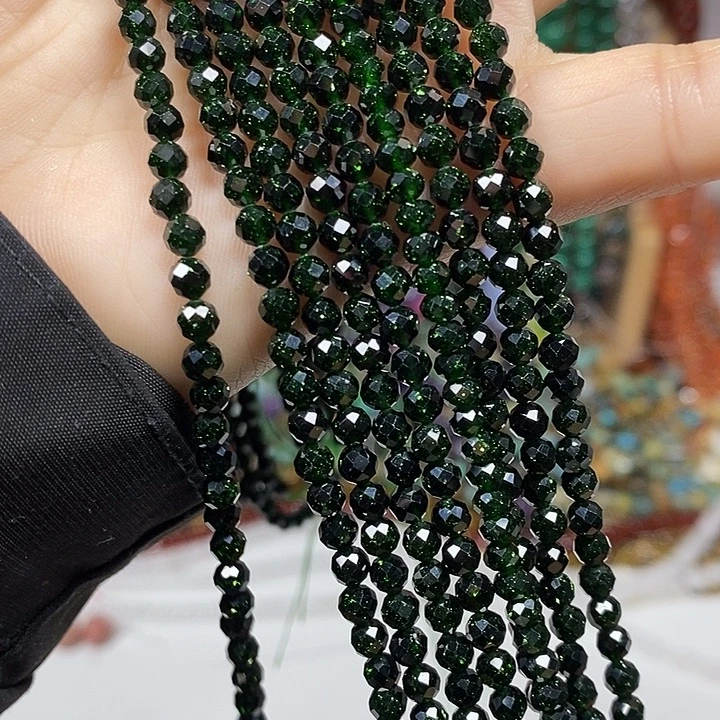 玛瑙/玉髓未镶嵌珠宝半成品绿沙切面卡4mm（2条）