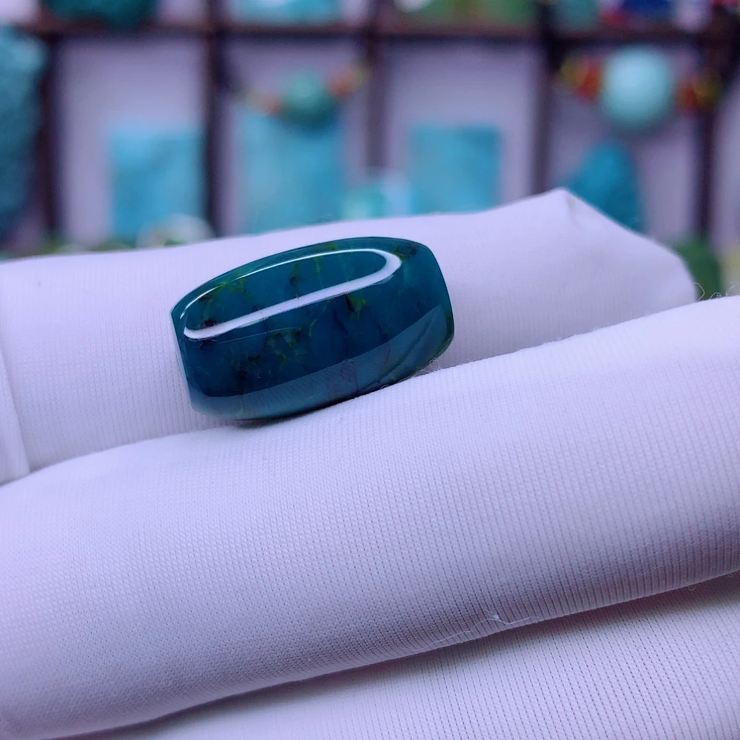 绿松石未镶嵌原矿绿松石