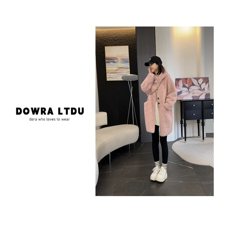 朵拉【微醺白茶】2024年冬季新款纯色连帽中长款羊毛外套女147-8952