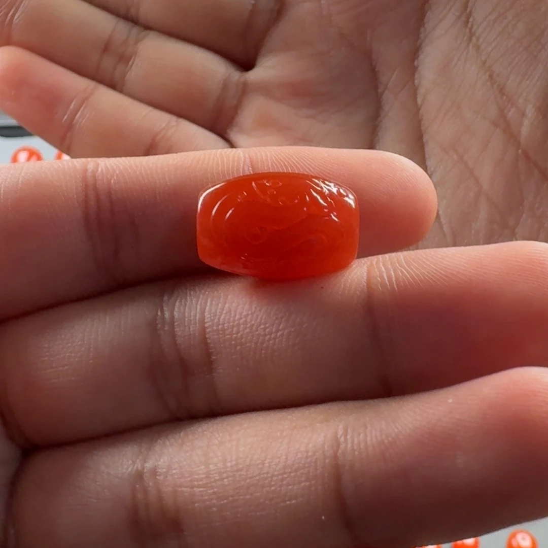 南红玛瑙未镶嵌桶珠17.3*11.7mm